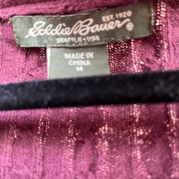 Eddie Bauer maroon knitted v-neck, long-sleeved sweater, great condition, Med - Picture 2 of 9